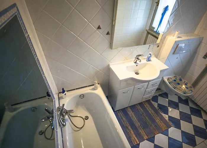 بيت للعطل Formica *